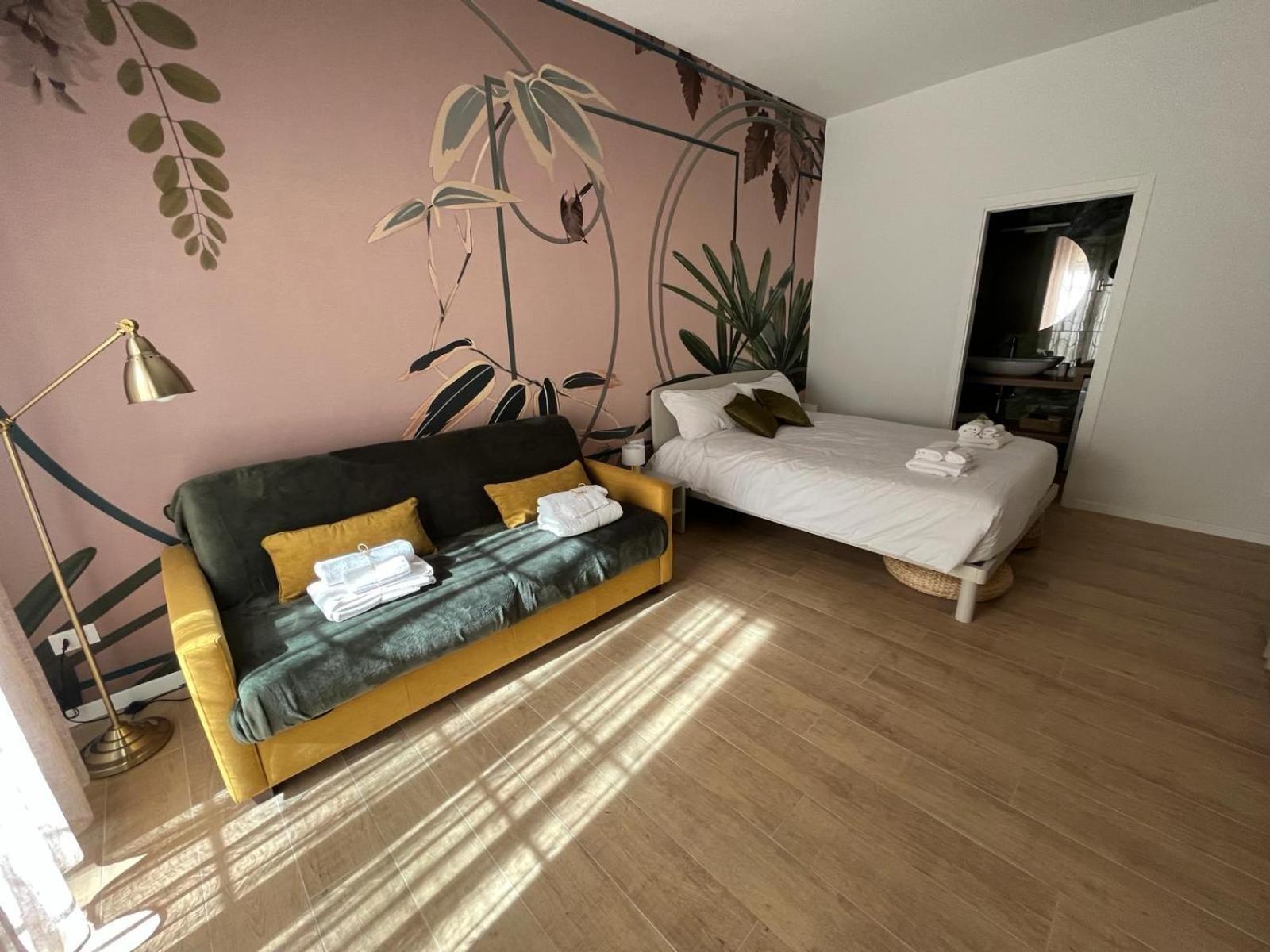 Calari Rooms - Monolocale Bologna Kültér fotó