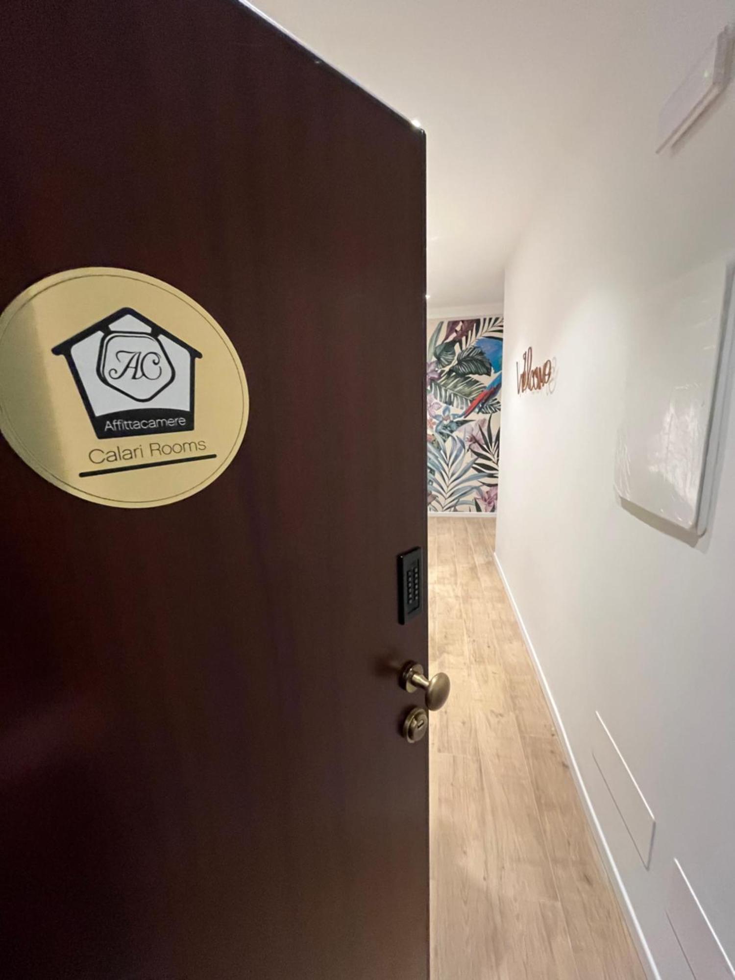 Calari Rooms - Monolocale Bologna Kültér fotó