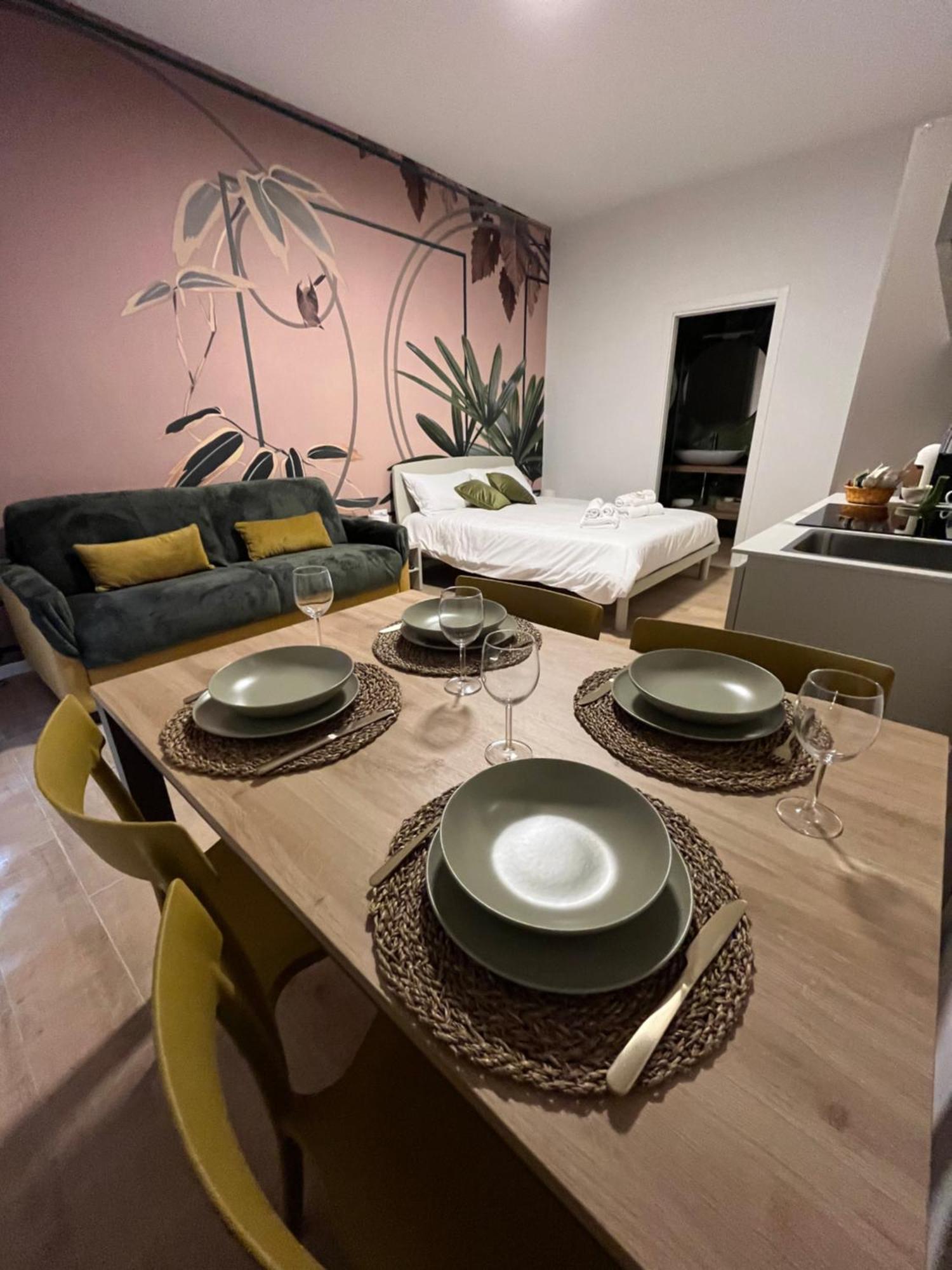 Calari Rooms - Monolocale Bologna Kültér fotó